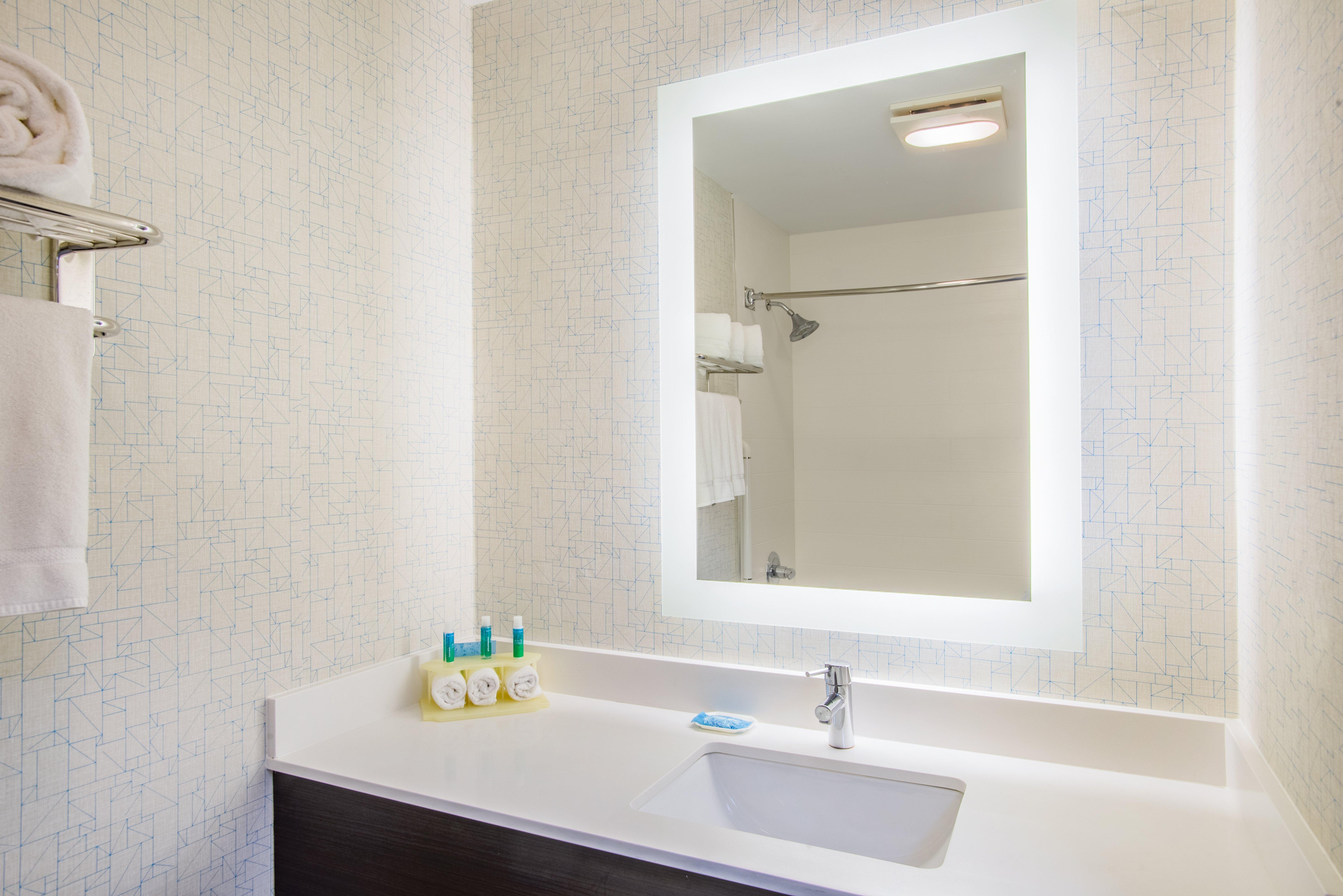 Holiday Inn Express Hotel & Suites Boston - Marlboro By Ihg Χάντσον Εξωτερικό φωτογραφία